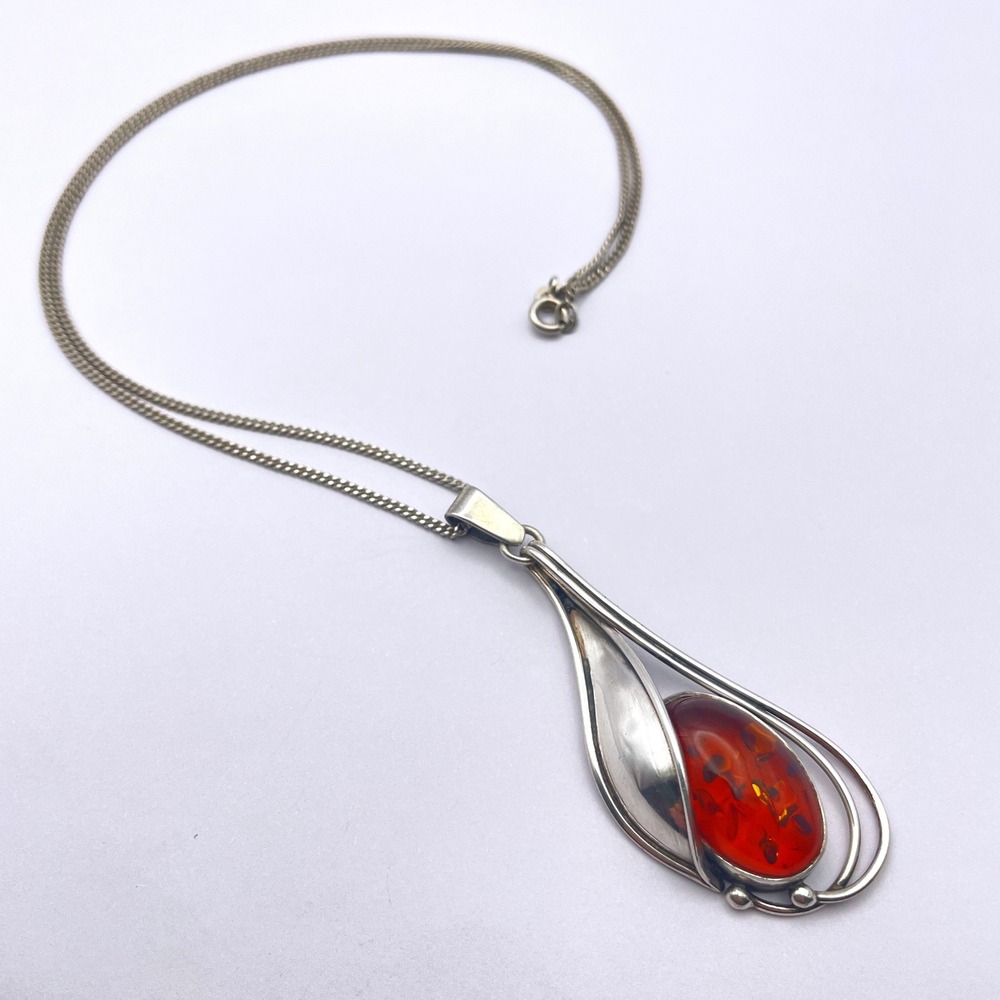 Nouveau Sterling Silver Cognac Amber Oval Pendant Necklace 20" Cable Chain - Picture 7 of 11